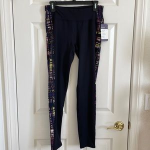 Threads 4 Thought Workout Leggings Size Large
